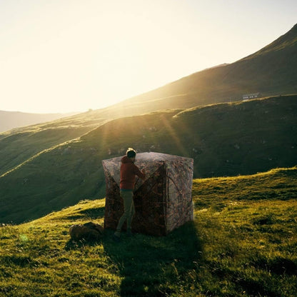 Portable Camouflage Hunting Blind – Pop-Up Concealment Shelter