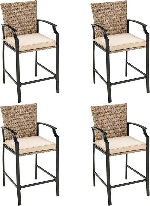 Comfortable Seating for Relaxed Outdoor Moments